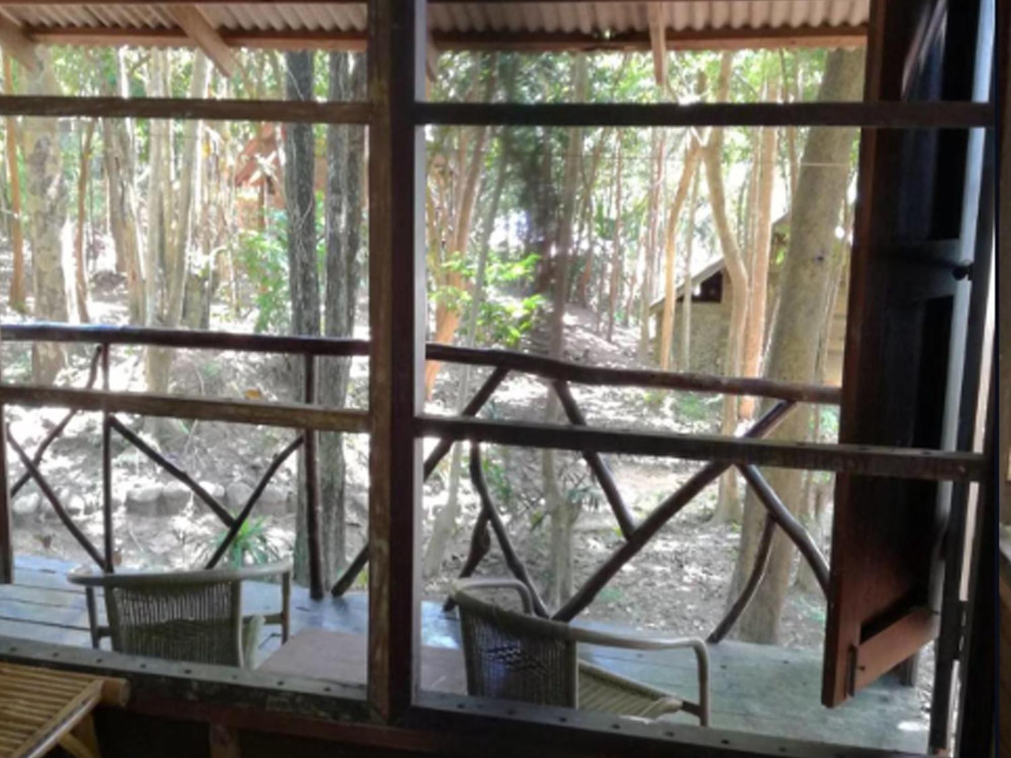 Bonhomie Beach Cottage Koh Jum Buitenkant foto