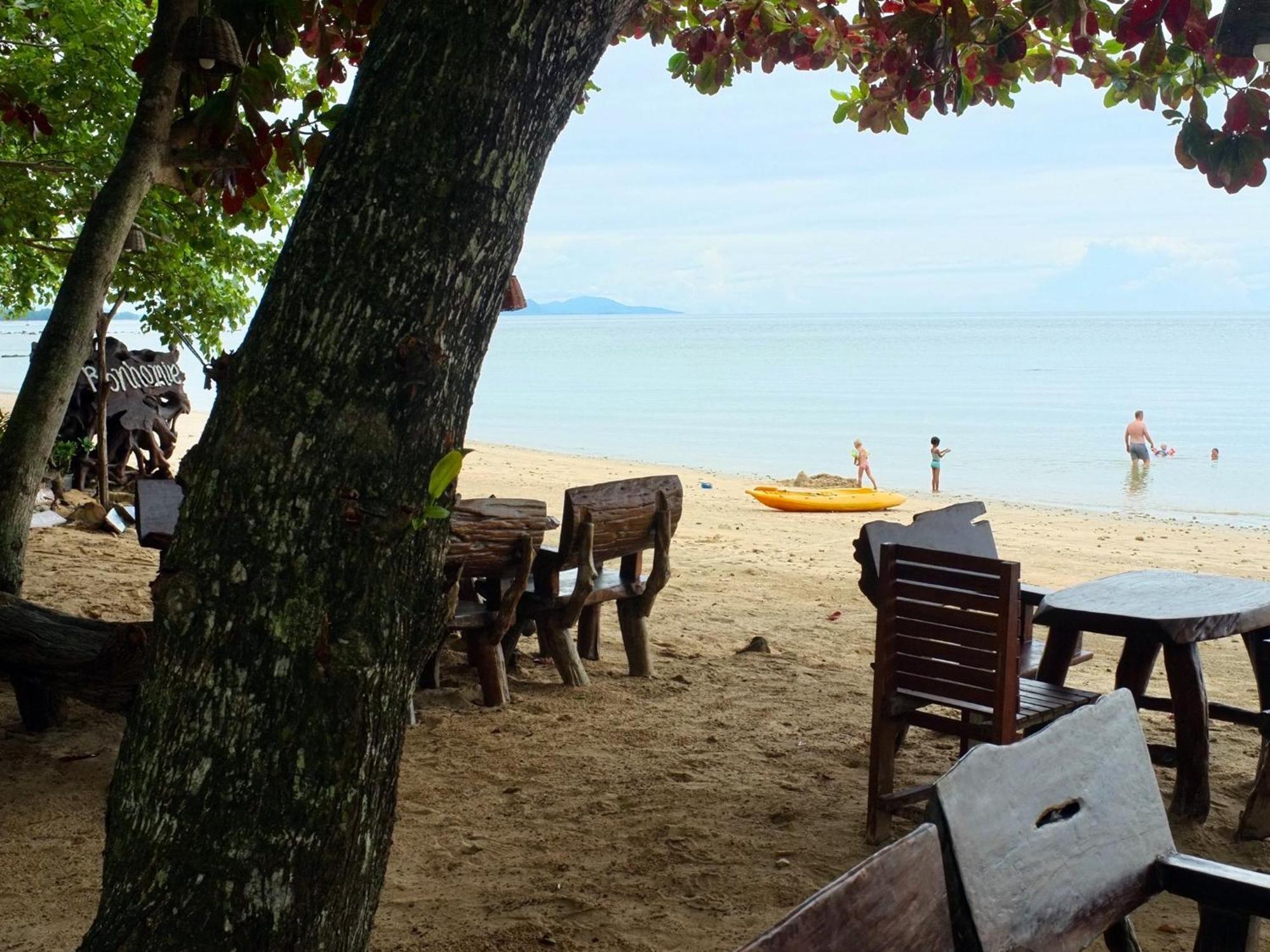 Bonhomie Beach Cottage Koh Jum Buitenkant foto